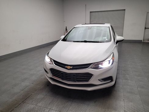 Used 2016 Chevrolet Cruze Premier FWD image 15