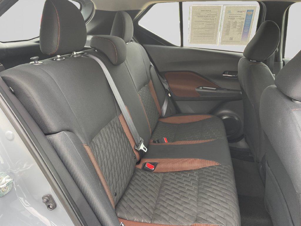 Used 2023 Nissan Kicks SR FWD image 13