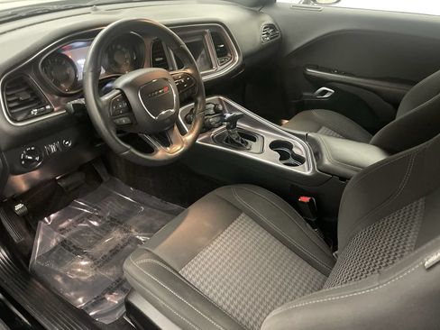 Used 2018 Dodge Challenger SXT w/ Blacktop Package RWD image 2