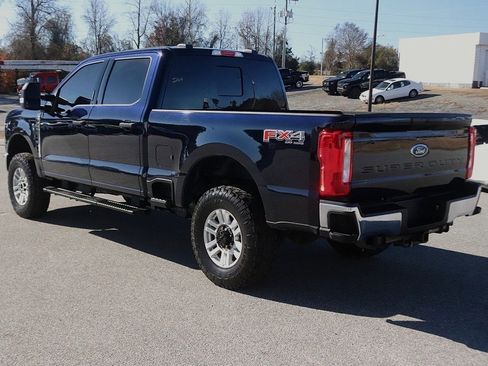 Used 2024 Ford F250 XLT w/ FX4 Off-Road Package image 5