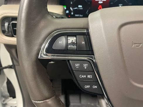 Used 2021 Lincoln Nautilus Reserve AWD/4WD image 20