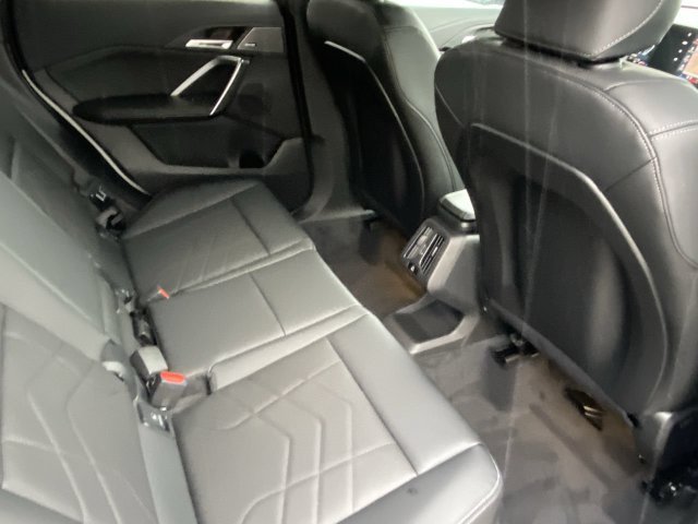 Used 2026 BMW X1 xDrive28i w/ Convenience Package AWD/4WD image 14