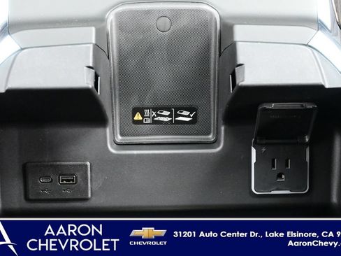 New 2026 Chevrolet Silverado 1500 RST w/ Convenience Package II AWD/4WD image 34