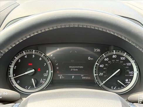 Used 2021 Toyota Highlander XSE FWD image 12