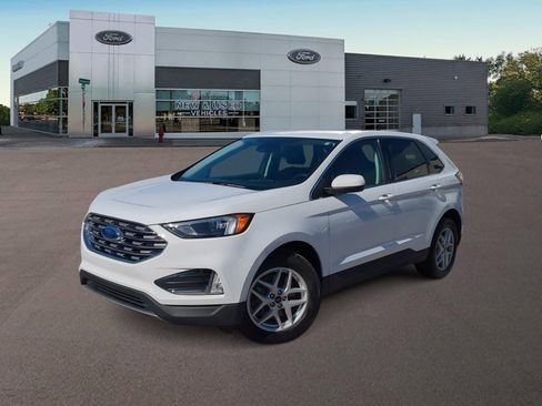 Certified 2022 Ford Edge SEL w/ Convenience Package image 1