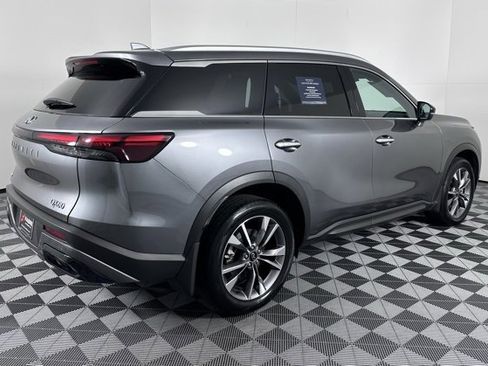 Certified 2024 INFINITI QX60 Luxe image 8