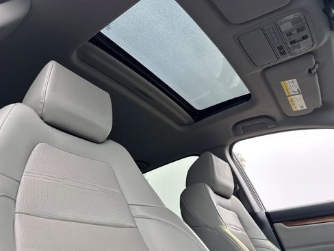 Used 2020 Honda CR-V Touring image 15