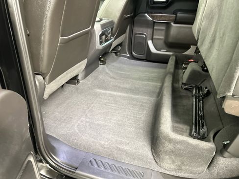 Used 2019 GMC Sierra 1500 Denali w/ Driver Alert Package II image 44