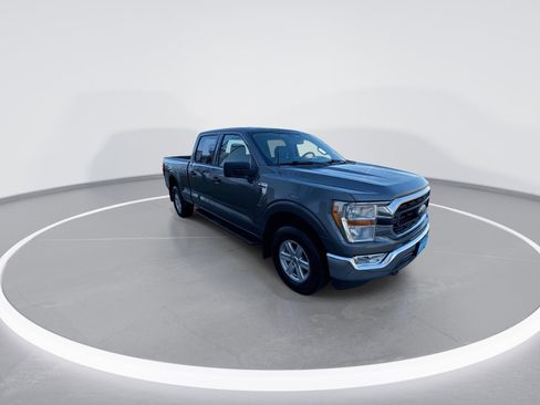 Used 2022 Ford F150 XLT w/ Equipment Group 301A Mid image 2