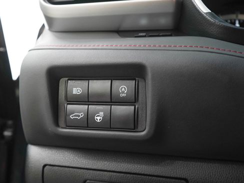 Used 2024 Toyota Highlander XSE AWD/4WD image 27