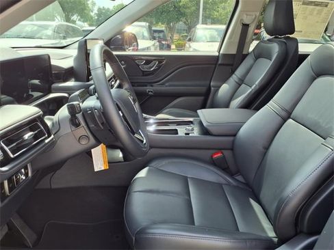 New 2025 Lincoln Aviator Premiere w/ Equipment Group 101A image 7