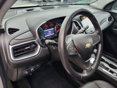 Certified 2020 Chevrolet Equinox Premier w/ Premier Redline Edition image 24