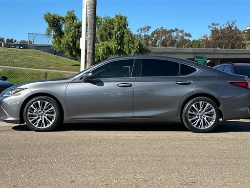 Used 2021 Lexus ES 250 250 w/ Premium Package image 9
