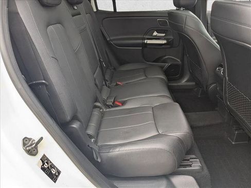 Certified 2021 Mercedes-Benz GLB 250 4MATIC image 20