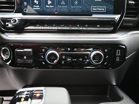 Used 2023 GMC Sierra 1500 SLT w/ SLT Premium Package image 6