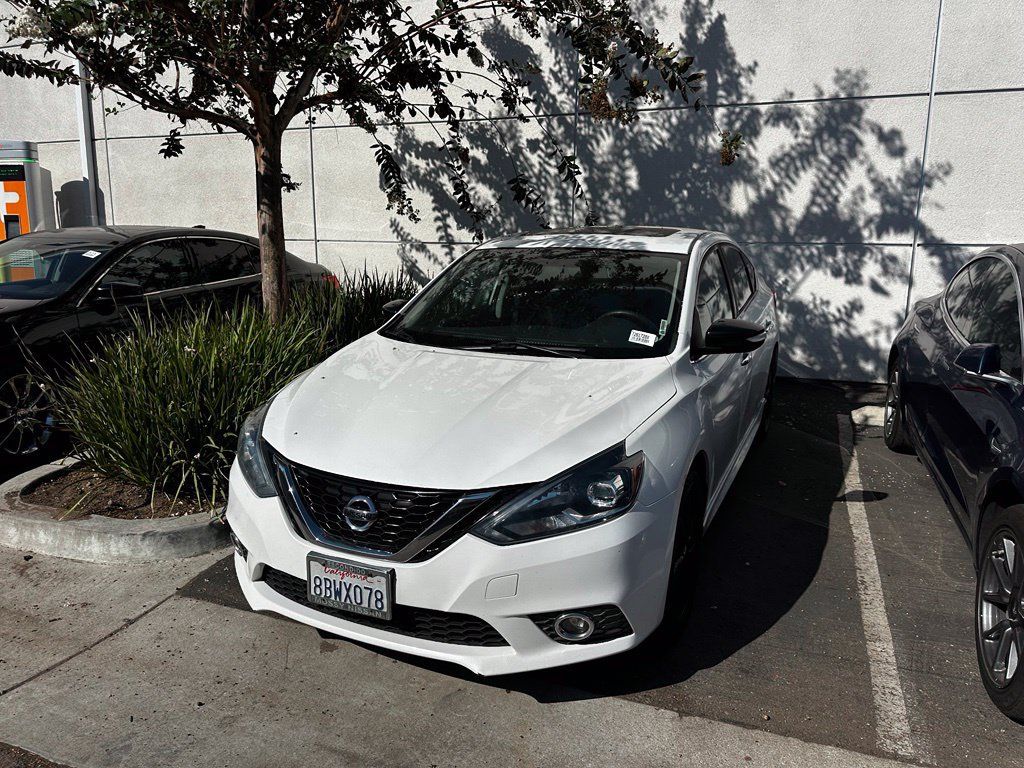 Used 2017 Nissan Sentra SR Turbo w/ SR Midnight Edition FWD image 11