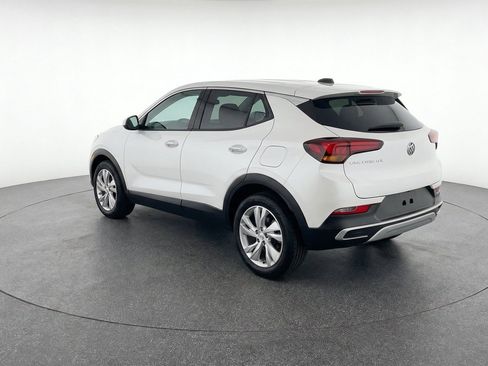 Used 2025 Buick Encore GX Preferred AWD/4WD image 6