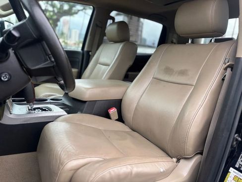 Used 2010 Toyota Tundra Limited image 8