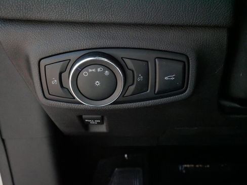 Used 2015 Lincoln MKC AWD w/ Equipment Group 102A Reserve image 26