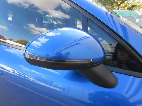 Used 2018 Porsche Macan image 23