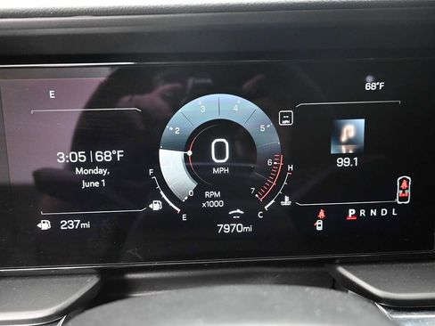 Used 2026 GMC Terrain Elevation w/ Elevation Premium Package FWD image 33