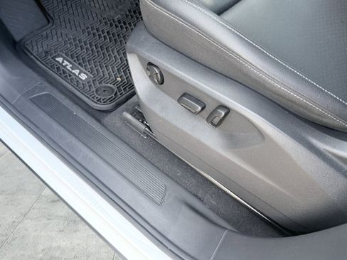 Used 2019 Volkswagen Atlas SE image 26