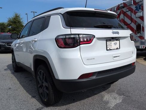 New 2026 Jeep Compass Latitude AWD/4WD image 6