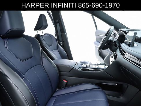 Certified 2026 INFINITI QX60 Sport w/ Dark Cargo Package AWD/4WD image 36
