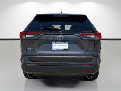 Used 2025 Toyota RAV4 XLE image 4