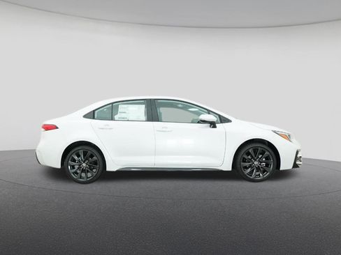 New 2026 Toyota Corolla SE FWD image 27