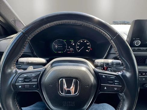 Used 2025 Honda CR-V Sport image 26