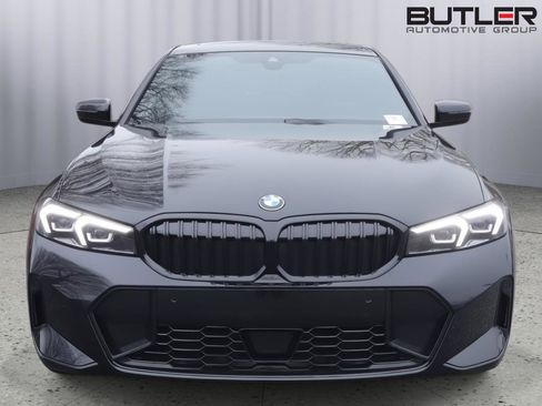 Used 2026 BMW 330i Sedan w/ M Sport Package image 2