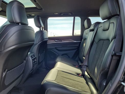 New 2026 Jeep Grand Cherokee Altitude AWD/4WD image 6