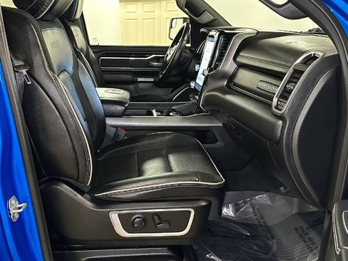 Used 2022 RAM 1500 Laramie AWD/4WD image 22