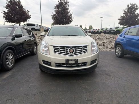 Used 2013 Cadillac SRX FWD image 2