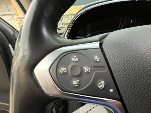 Used 2020 Chevrolet Traverse LT w/ Driver Confidence II Package AWD/4WD image 25