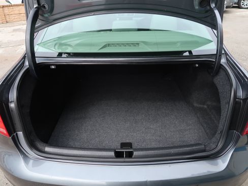 Used 2012 Volkswagen Passat 2.5 SE image 33