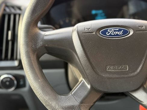 Used 2019 Ford Transit 150 148 Medium Roof RWD image 18