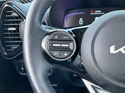 Certified 2025 Kia Soul EX image 20