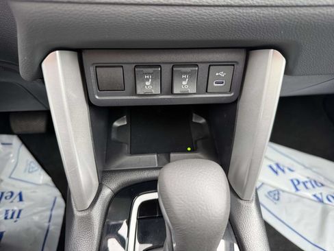 Used 2025 Toyota Corolla LE w/ LE Premium Package FWD image 16