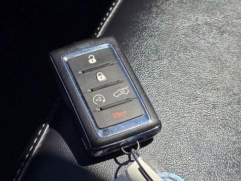 Used 2022 Jeep Grand Cherokee L Limited AWD/4WD image 31