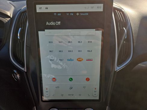 Certified 2024 Ford Edge SEL w/ Convenience Package image 18