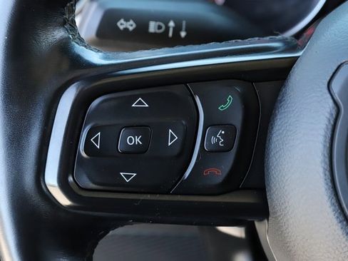 Used 2021 Jeep Gladiator Sport image 20