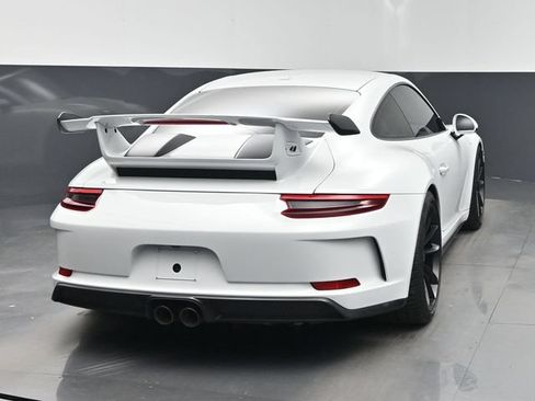 Used 2018 Porsche 911 GT3 RWD image 27