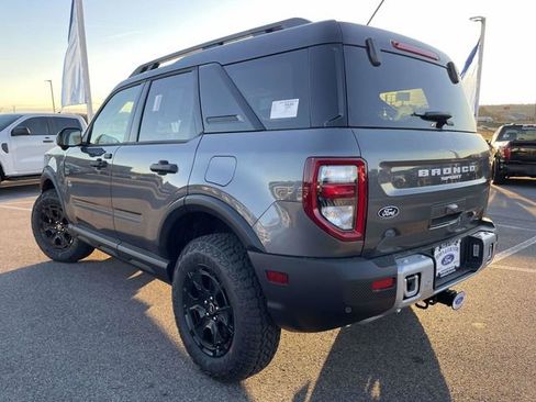 New 2026 Ford Bronco Sport Outer Banks w/ Sasquatch Outer Banks Package image 3