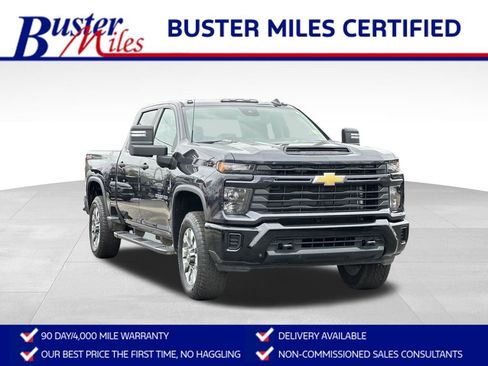 Used 2024 Chevrolet Silverado 2500 Custom w/ Custom Value Package image 1