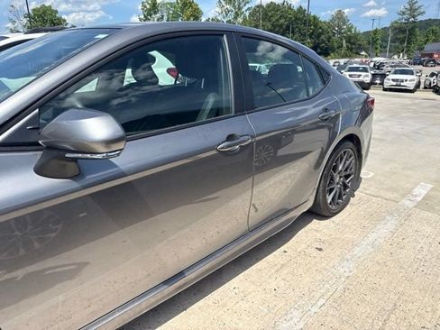 Used 2025 Toyota Camry XSE FWD image 7