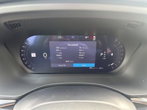 New 2026 Volvo XC60 B5 Plus w/ Climate Package image 17