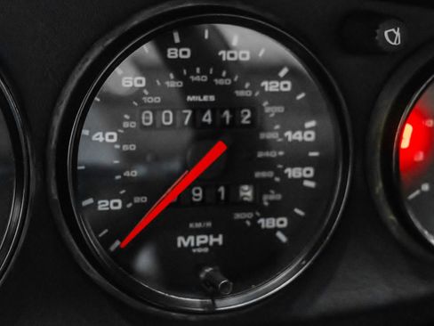 Used 1993 Porsche 911 RS America image 22