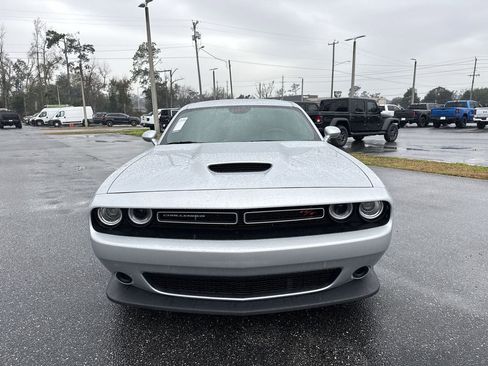 Used 2023 Dodge Challenger R/T image 8